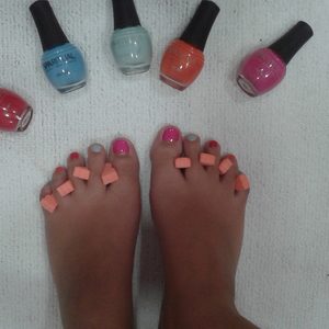 Pedicura Exprés (Cortar, limar, arreglo de cutículas y esmaltado de uñas)